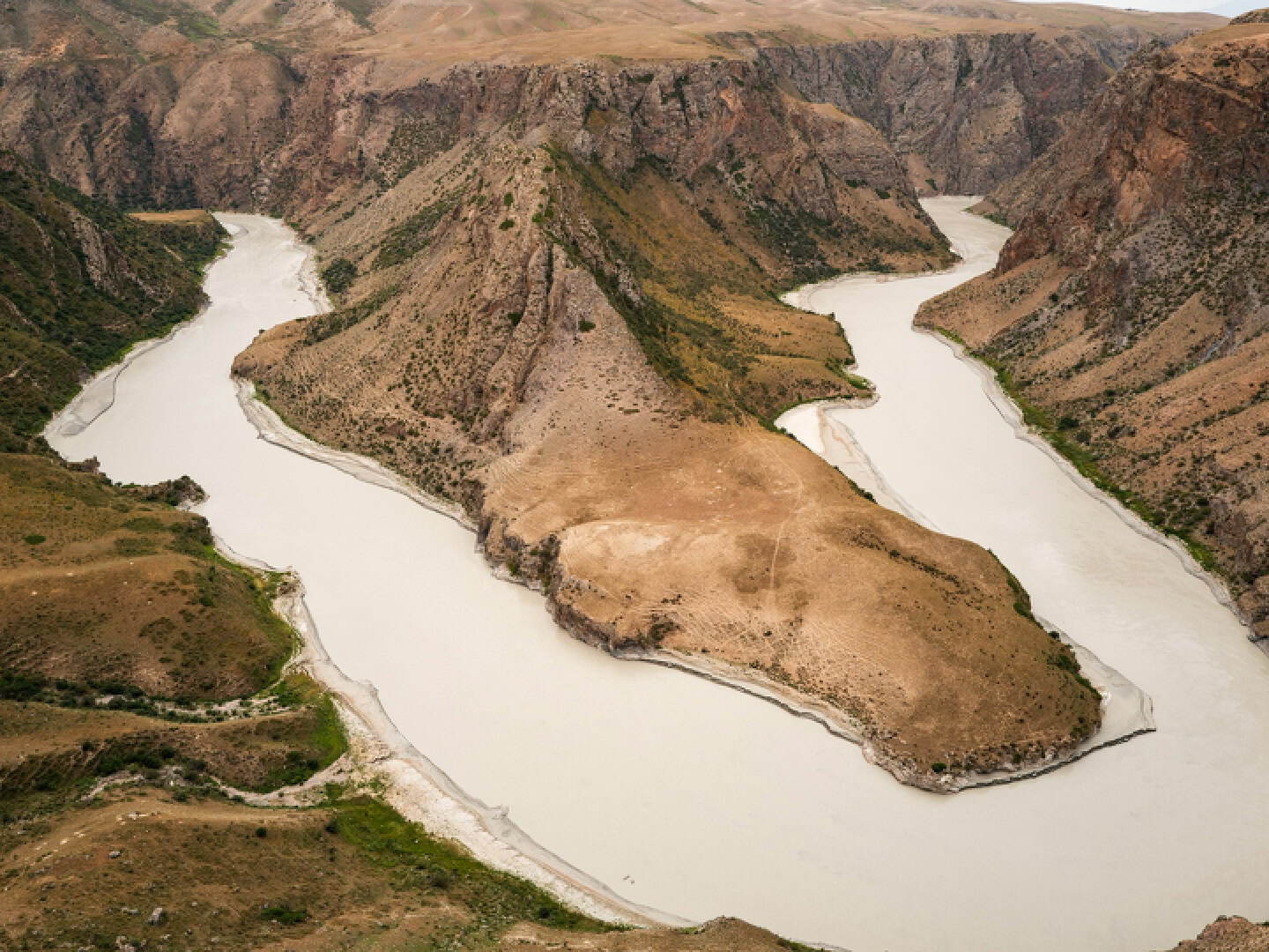9D6N Ningxia Desert and Yellow River Discovery