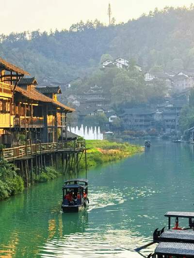 Wujiang Village Resort (with buggy & boat)