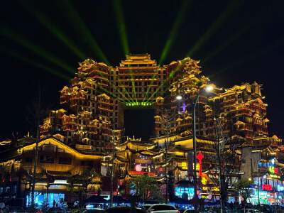 Night tour of the 72 Wonderful Towers