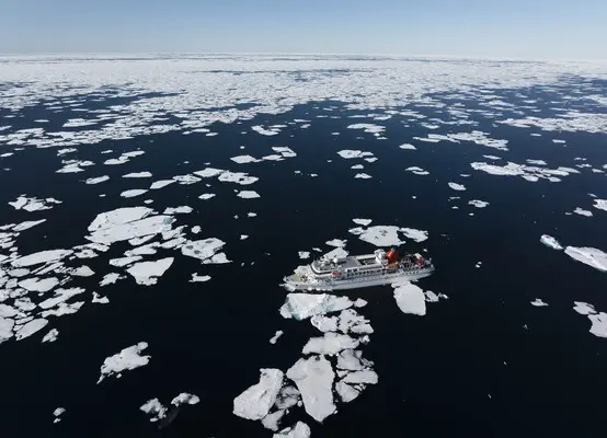 Arctic Svalbard Expeditions from Singapore