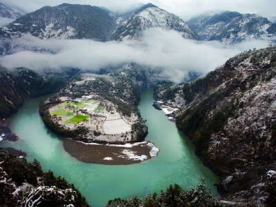 First Bend of the Nu River
