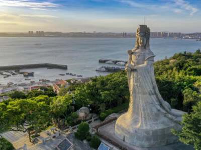 Meizhou Island National Tourist Resort (Includes ferry + electric cart)