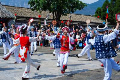 Bai Dance