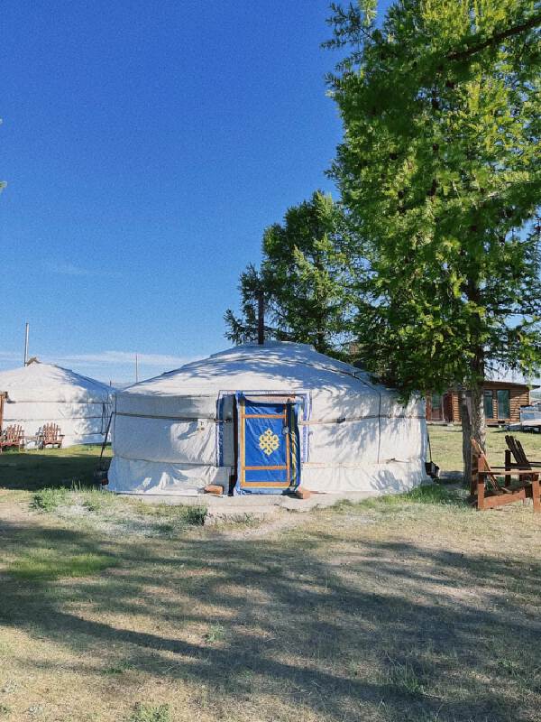 Ulaanbaatar > Mongolian Nomadic Holiday Village ( 55 kilometers, 1 hour) > Bayannur