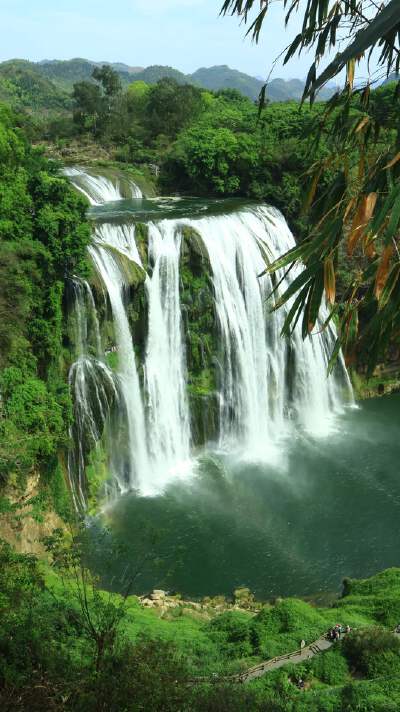 Huangguoshu Waterfall (includes eco-friendly shuttle and roundtrip escalator)