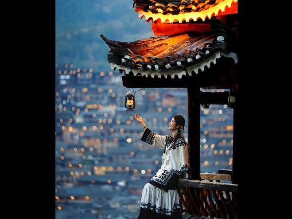 Libo → Xijiang · Miao Village, Costume Co-Shoot & Long-Table Banquet