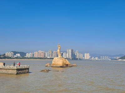 Lovers' Road, Love Post Office and Fisher Girl Statue
