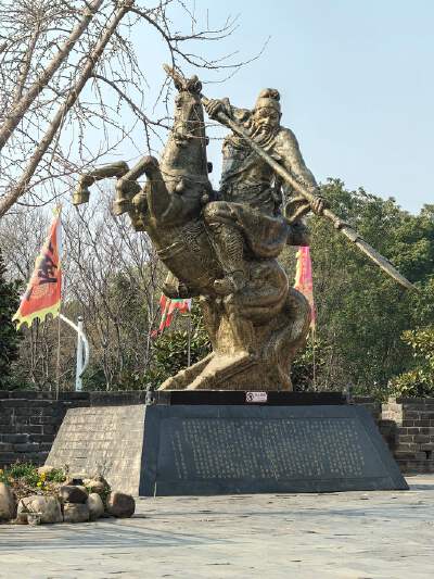 Jingzhou Ancient City + Guan Yu Temple