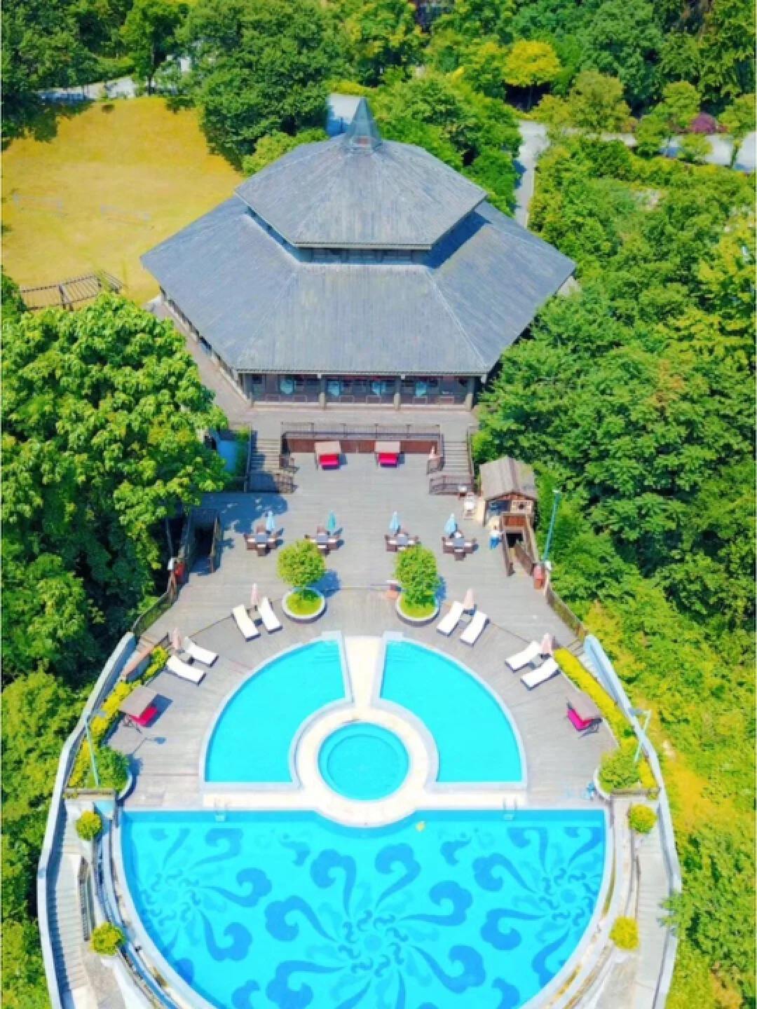8D7N Direct Flight · Zhangjiajie Wonderland Hot Spring Discovery Tour
