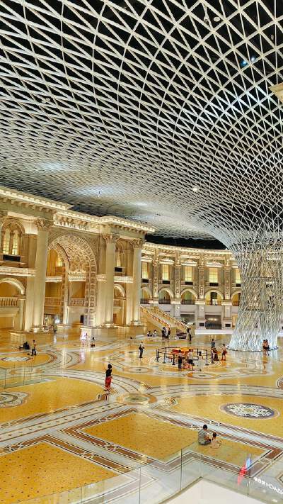 Louvre International Furniture Exhibition Center