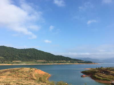 Dongjiang Lake Scenic Area (Compulsory Tour)
