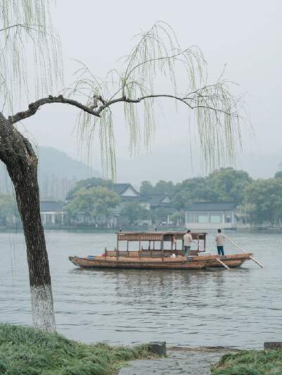 West Lake Scenic Area
