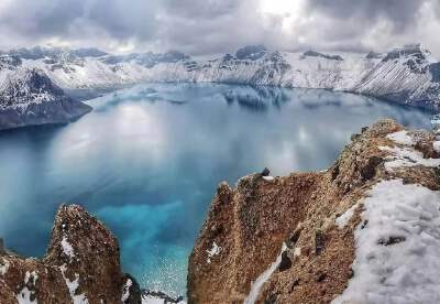 Heaven Lake
