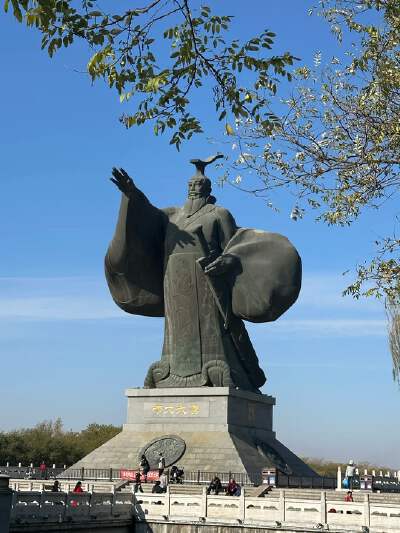 Hancheng Lake Scenic Area (Incl. Electric Cart, Boat Ride &Dafeng Pavilion Museum)