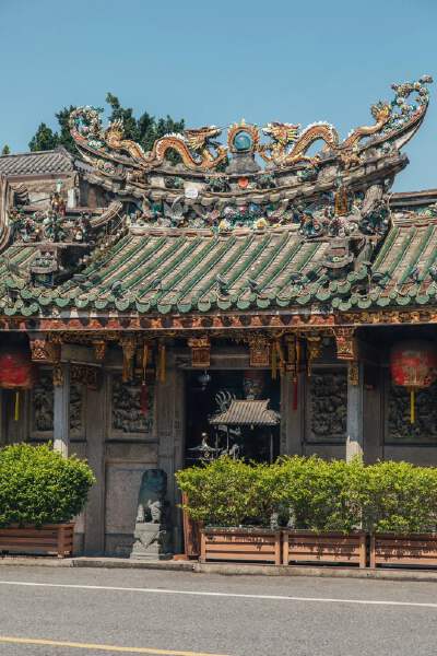Laoma Palace