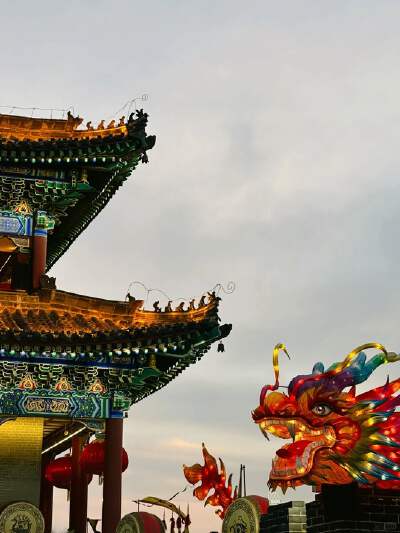 Daliang Gate (Naked-eye 3D Movie)