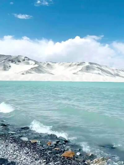 White Sand Lake