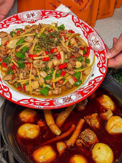 Lunch: Liziba Liangshan Chicken