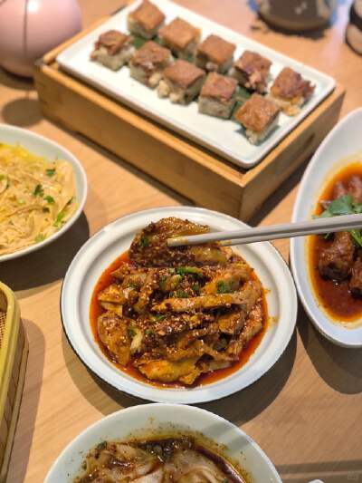 Lunch: Tianfu Zhanggui