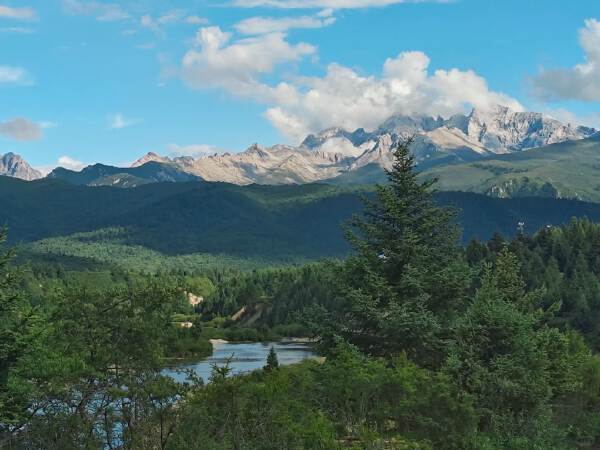Chengdu(Approx.Drive 4.5 Hrs)→ Jiuzhaigou
