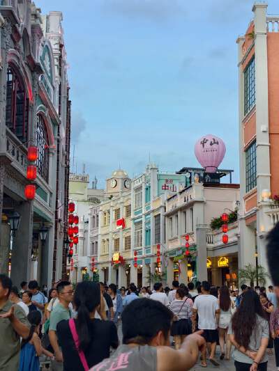 Zhongshan Arcade Street