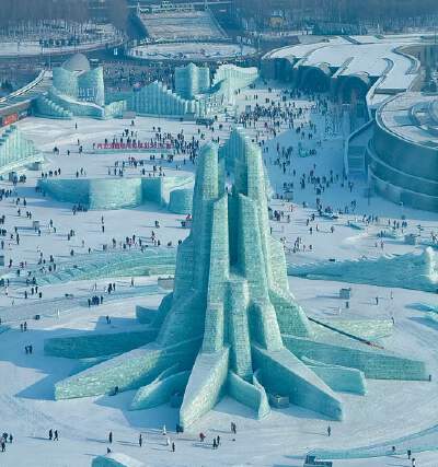 Ice and Snow World