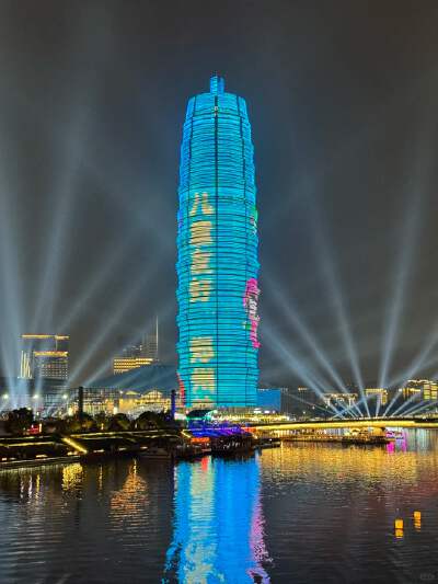 Strolling by Ruyi Lake