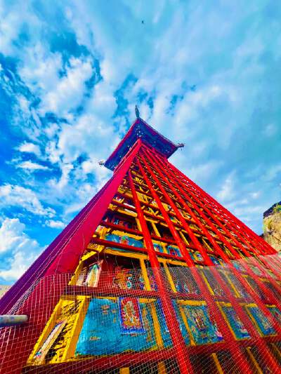 Yaowang Mountain Carvings