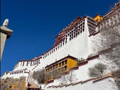 Potala Palace (including headset and entrance ticket)