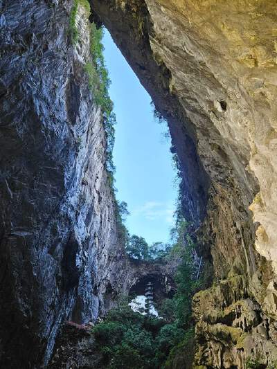 Dongtian Fairyland Scenic Area