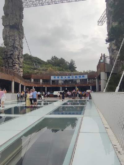 Zhangjiajie Grand Canyon Glass Bridge
