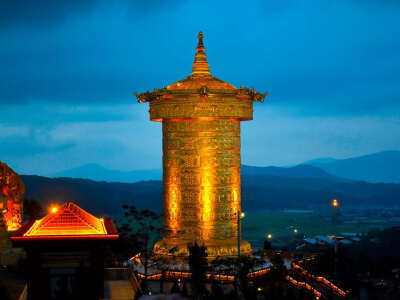 Guishan Temple and Giant Prayer Wheel