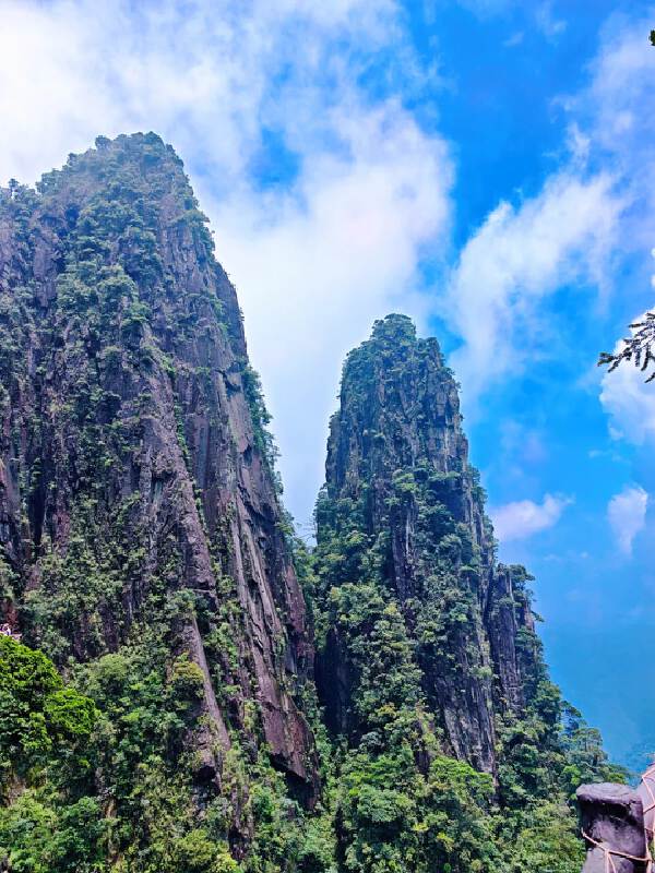 Mangshan Five-Finger Peak Scenic Area