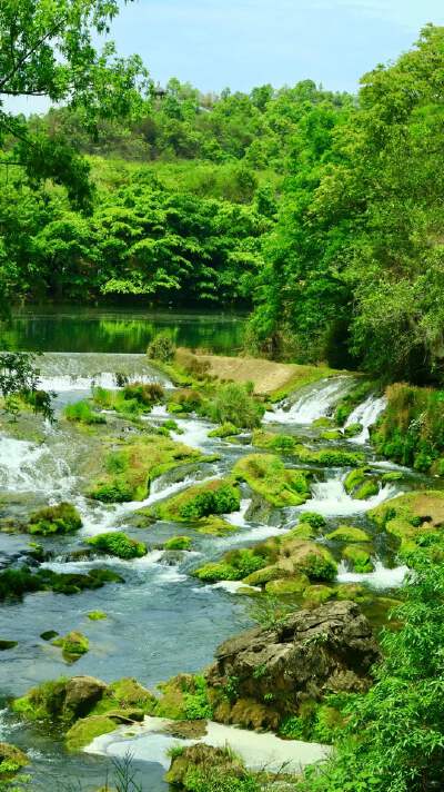 Huangguoshu Waterfall (includes eco-friendly shuttle and roundtrip escalator)