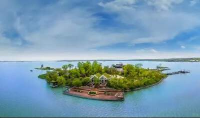 Liuye Lake (including the lakeside by cruise)