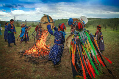 Shaman Cultural Performance