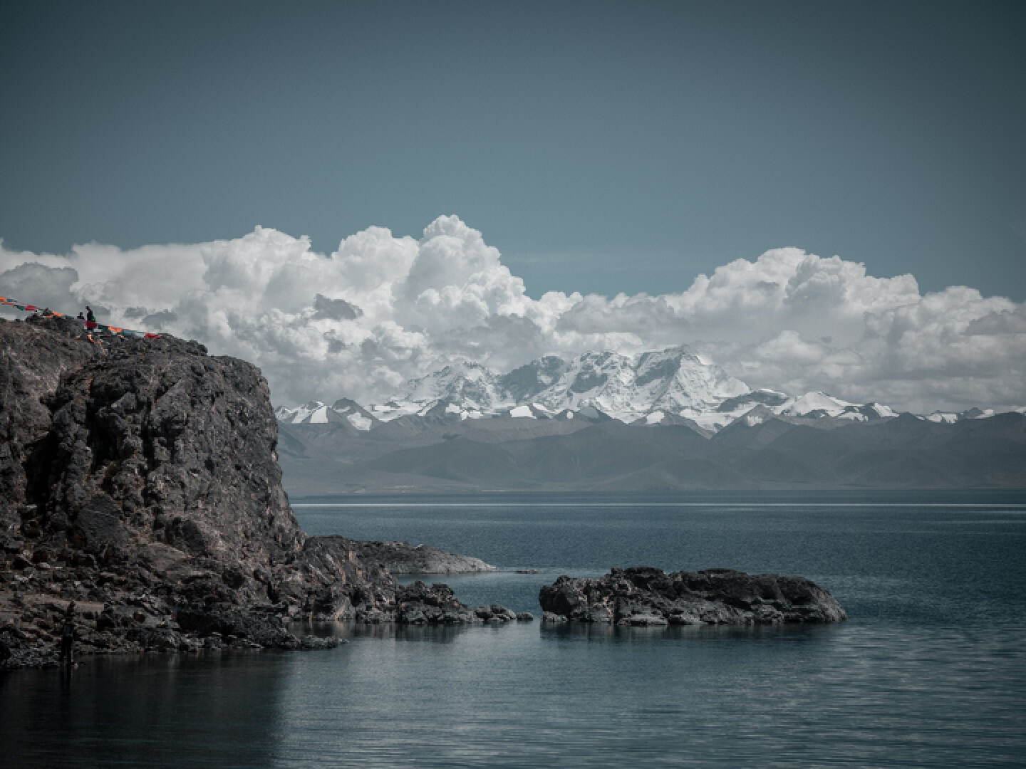 9D8N Sacred Lakes of Tibet: Lhasa, Yamdrok Lake, Namtso Lake and Shannan