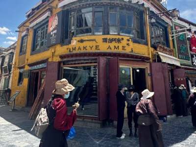 Jokhang Temple (including headset and entrance ticket)
