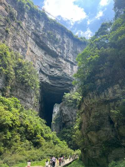 Tian Sheng San Qiao (includes entrance ticket + elevator + shuttle bus)
