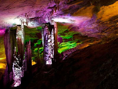 Yellow Dragon Cave