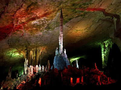 Yellow Dragon Cave