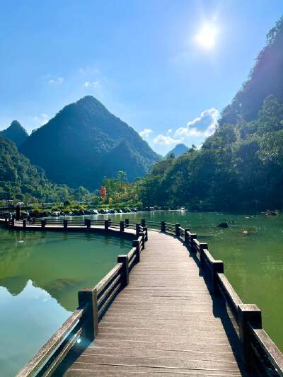 Xiaoqikong Scenic Area (with shuttle)