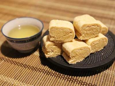 Kinmen Gong Tang (Peanut Candy)