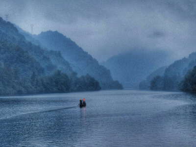 Dongjiang Lake Scenic Area (Compulsory Tour)
