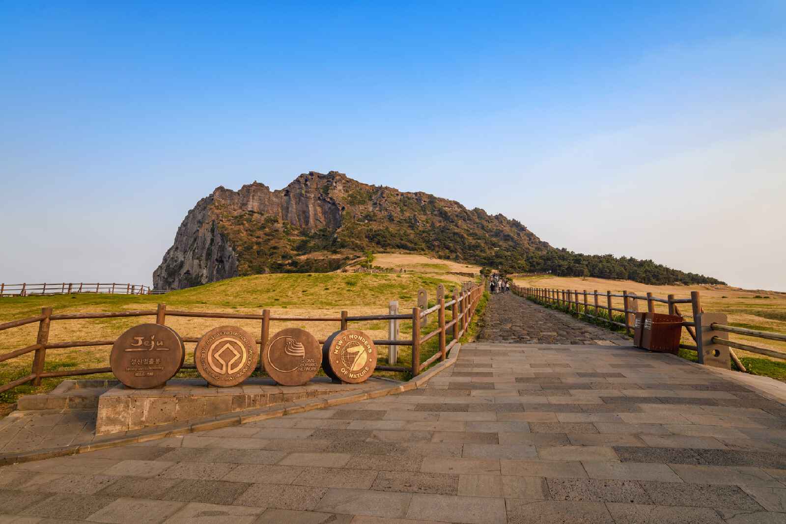 7D5N Mono Jeju Island