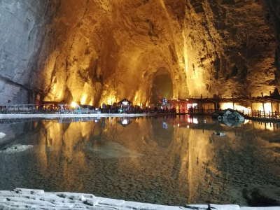 Tenglong Cave