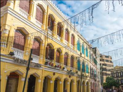 Senado Square