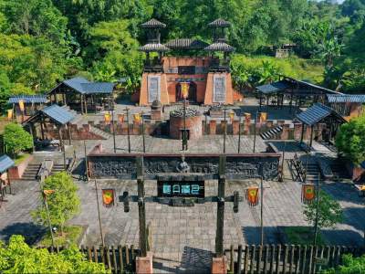 Changshou Lake (includes round-trip sightseeing shuttle, with continuous service throughout the scenic area)