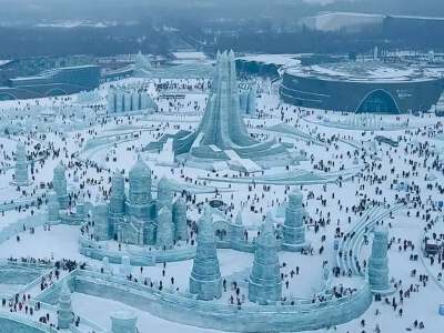 Ice and Snow World
