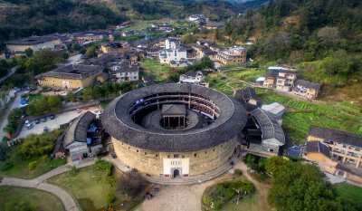 Hongkeng Tulou Cultural Village (Zhencheng Lou, “Prince of Tulou”)